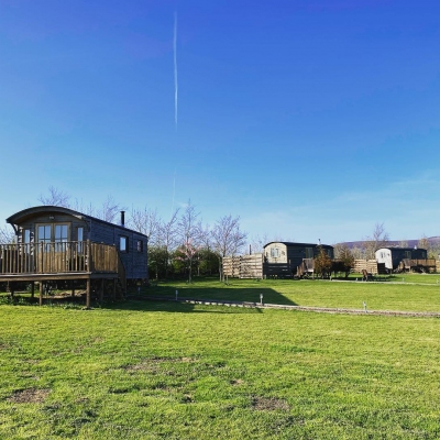 Peak View Shepherd Huts     All Our Huts have Hot Tubs